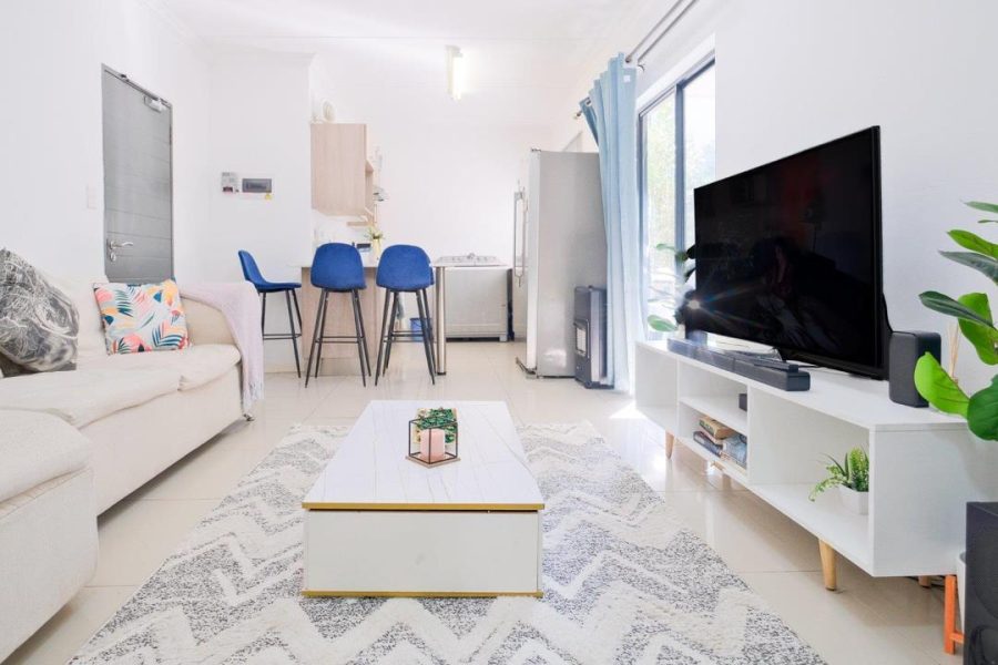 2 Bedroom Apartment : Flat for Sale in Halfway Gardens 1